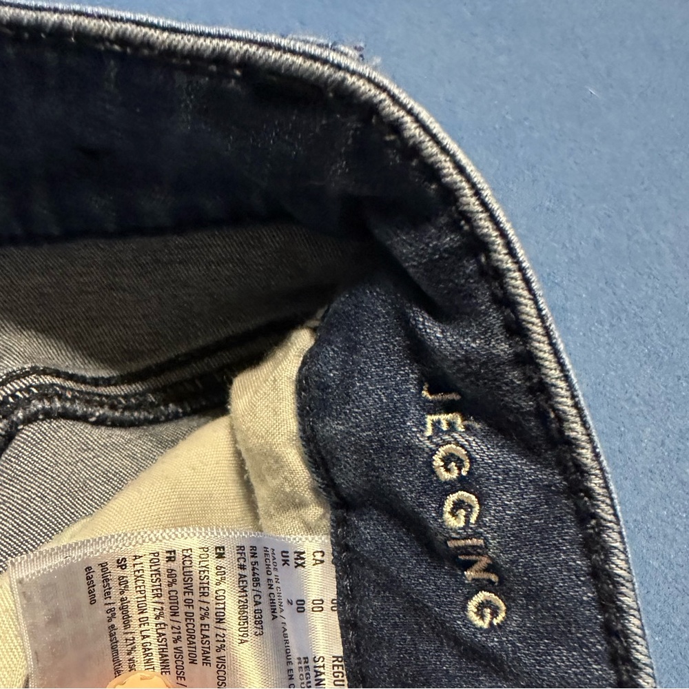 Size 00 American Eagle Super Stretch Jeggings